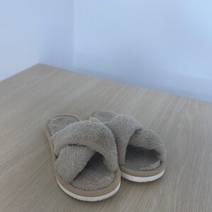 Cozy Tan Fuzzy Slippers